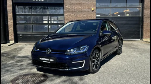 VOLKSWAGEN GOLF E-Golf/Navi/Kamera/Lav km!/Ad.cruise/LED/Velholdt!
