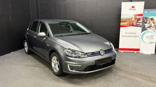 VOLKSWAGEN GOLF E-Golf Navi R.Kamera Keyless Blindsone ACC Norsk