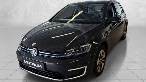 VOLKSWAGEN GOLF e-Golf m/ ACC Navi Ryggekamera Isofix *229 KM WLTP*