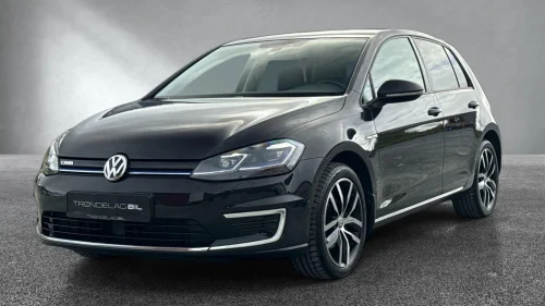 VOLKSWAGEN GOLF Exclusive 136hk*DYNAUDIO*SKINN*ACTIVE*kr.1595,-pr mnd!