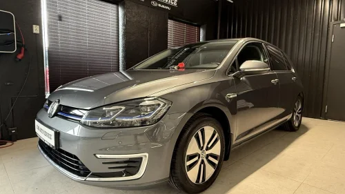VOLKSWAGEN GOLF e-Golf Ny service|Nye bremser|Nye dekk|EU-2027
