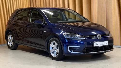 VOLKSWAGEN GOLF e-Golf 36kwt Comfort / Kamera / Apple / Digitalt speed