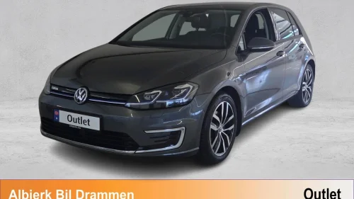 VOLKSWAGEN GOLF Navi,LED,ACC,Keyless,Ryggekamera,Carplay,Trafikkskilt++