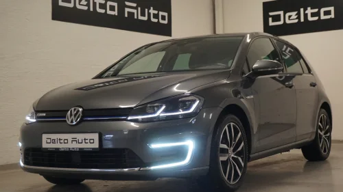 VOLKSWAGEN GOLF 136hk/Navi/Adaptiv/Skinn/ISOFIX/DAB+/EU OK