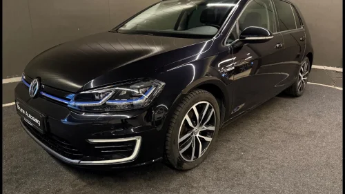 VOLKSWAGEN GOLF 300KM SKINN/ACTIV-INFO/ACC/DAB+/CARPLAY/NAVI+++