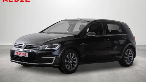 VOLKSWAGEN GOLF 100KW(136hk)/Skinn/AID/ACC/Dynaudio/R.kam/Navi/V.pumpe