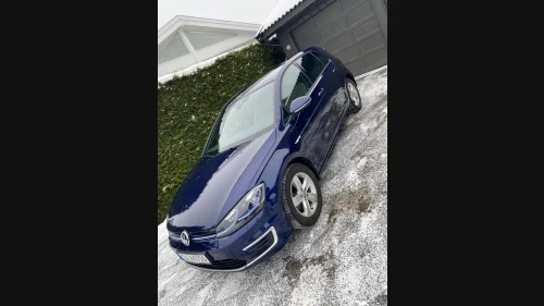 VOLKSWAGEN GOLF Exlucive eGolf varmepumpe, digital skjerm