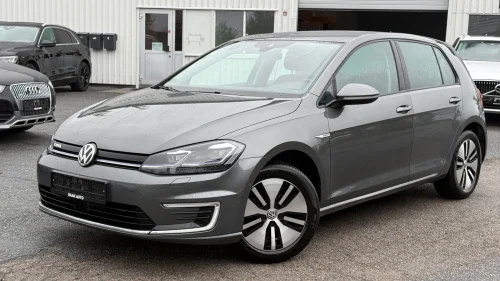 VOLKSWAGEN GOLF R.kam+Navi+DAB+ACC++