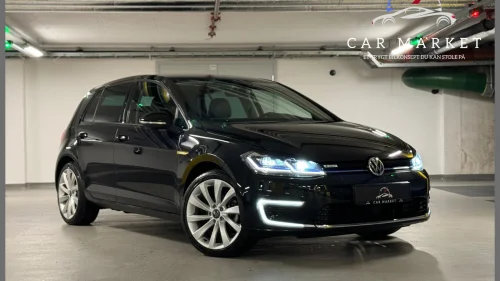 VOLKSWAGEN GOLF Exclusive,Skinn,ActiveInfo,Keyless,Navi,Velholdt,Lav Km