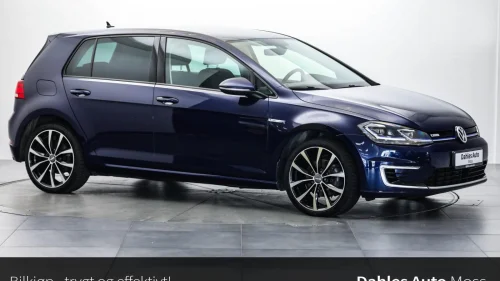 VOLKSWAGEN GOLF 136hk/Ryggekamera/AppConnect/Navi