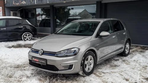 VOLKSWAGEN GOLF ACC/LED/Varmepumpe/Dynaudio/Vinterpakke/Skinn
