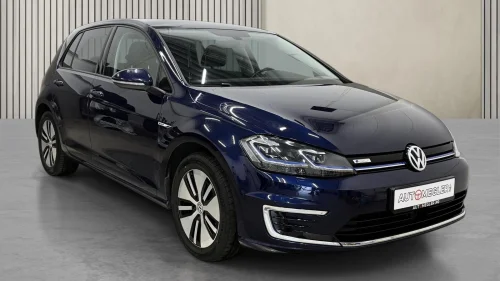 VOLKSWAGEN GOLF E GOLF / AUTOMAT / ISOFIX / R.KAM / ACC / APPLE CARPLAY