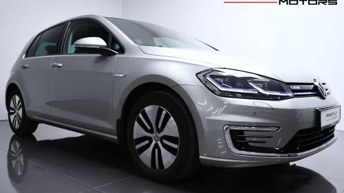VOLKSWAGEN GOLF 100KW,Kamera,ActiveInfo,ACC,Varmepumpe,LED,Norsk