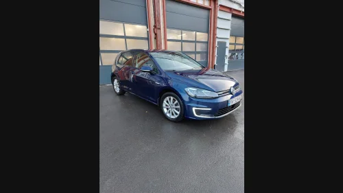 VOLKSWAGEN GOLF E-GOLF