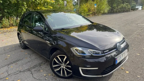 VOLKSWAGEN GOLF VW e-Golf