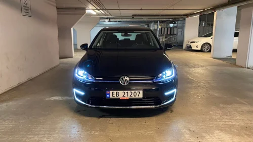 VOLKSWAGEN GOLF Golf 100KW  300km rekkevidde