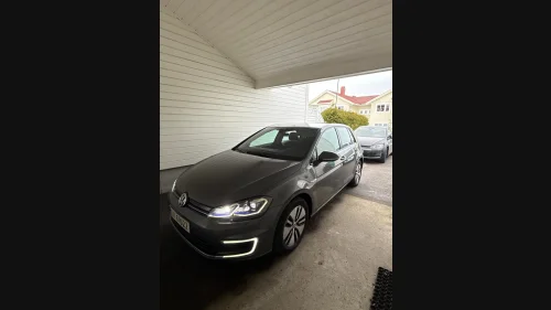 VOLKSWAGEN GOLF E-golf