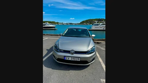 VOLKSWAGEN GOLF E-golf