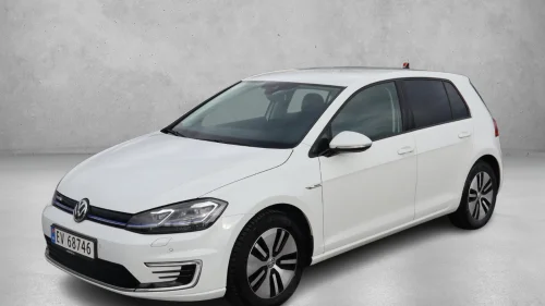VOLKSWAGEN GOLF | Navi | CC | R.Kam | DAB EU27 100KW
