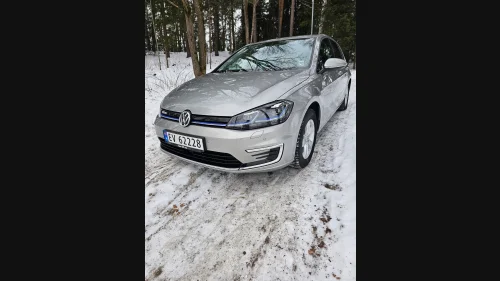 VOLKSWAGEN GOLF Meget pen – Kun 36 000 km