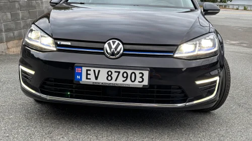 VOLKSWAGEN GOLF E-Golf