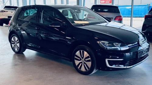 VOLKSWAGEN GOLF EV - 136 HK - ACTIVE INFO DISPLAY- Keyless -Ryggekamera