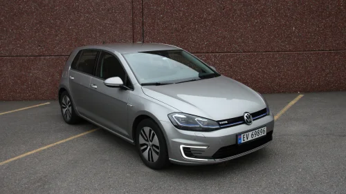 VOLKSWAGEN GOLF E-Golf