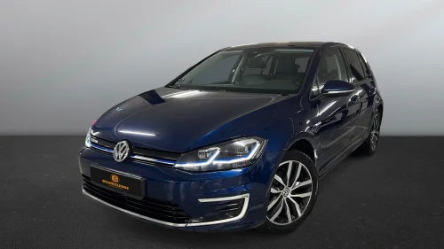 VOLKSWAGEN GOLF Exclusive 100KW|Activeinfo|Skinn|Kamera|ACC|CarPlay++