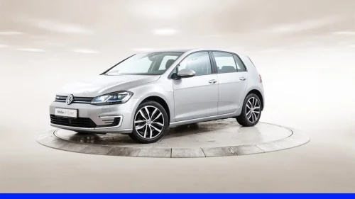 VOLKSWAGEN GOLF 136 hk - R.Kam, LED, Navi, ACC