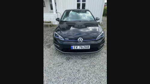 VOLKSWAGEN GOLF Exclusive