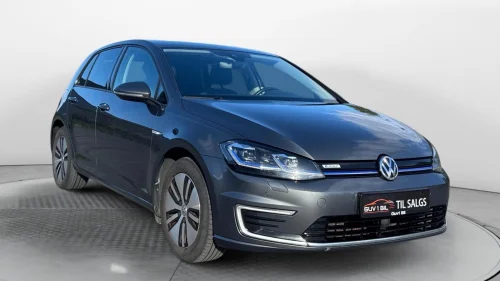 VOLKSWAGEN GOLF GOLF/2019 | 35,8 kWh | 107 000 km | Elektrisk
