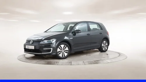 VOLKSWAGEN GOLF 136hk - R.Kam, ACC, Keyless, LED