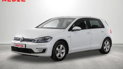 VOLKSWAGEN GOLF E-Golf (136hk) Active info/ACC/R.Kam/Navi/V.Pumpe