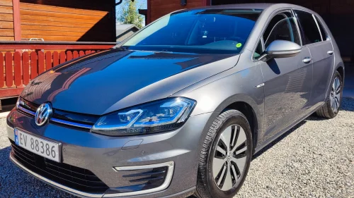 VOLKSWAGEN GOLF 300KM/ACC/ACTIVEINFO/KAMERA/NORSK BIL++