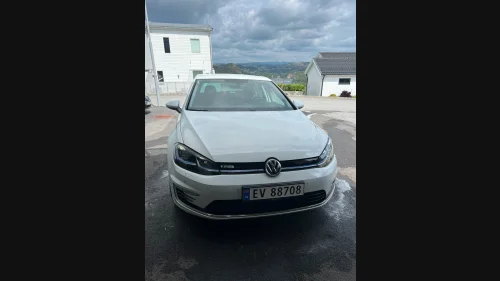 VOLKSWAGEN GOLF e-Golf ActiveInfo Ryggekamera ACC ++