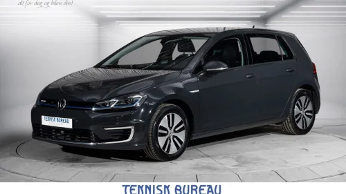 VOLKSWAGEN GOLF Comfort, Navi, R.Kamera, Oppv.Frontrute, ACC