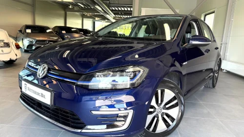 VOLKSWAGEN GOLF - Norsk e Golf - Varmepumpe -ACC - Adaptive LED - Dab