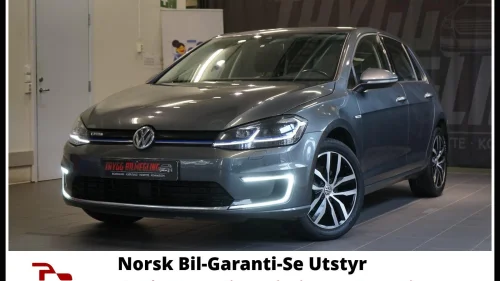 VOLKSWAGEN GOLF 100KW-EXCLUSIVE UTGAVE-NORSK BIL-GARANTI-SE UTSTYR++++