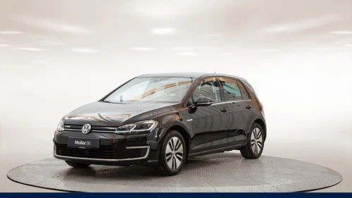 VOLKSWAGEN GOLF 136 hk Sikkerhetspk, ryggekamera, Keyless, varmepumpe +