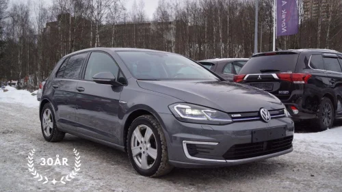 VOLKSWAGEN GOLF E -COMFORTLINE | NAVI | R.KAM. | C.PLAY | DAB | L.RANGE