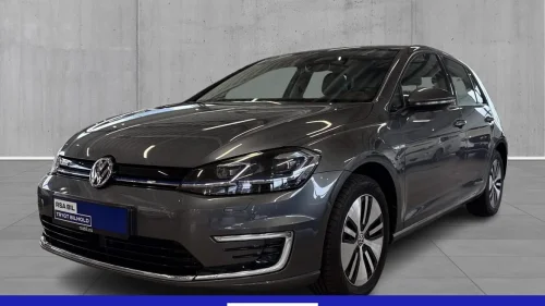 VOLKSWAGEN GOLF E-golf 136HK Skinn/Active info/Adaptiv Cruise/+++