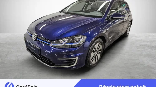 VOLKSWAGEN GOLF 300km Exclusive / Skinn / ACC / R.Kam / Norsk / Navi+++