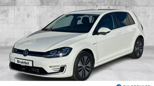 VOLKSWAGEN GOLF E-Golf 136hk Comfort kamera* adaptiv cruise* App