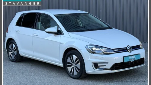 VOLKSWAGEN GOLF e-Golf 136HK 300KM/ACC/Kamera/Vinterpk/Norsk/Ny SERVICE
