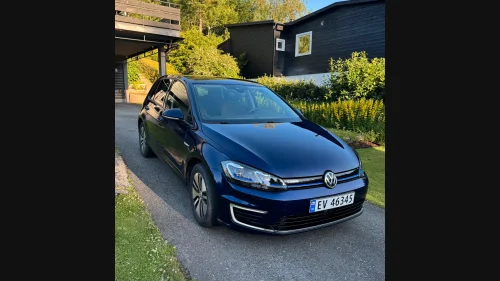 VOLKSWAGEN GOLF eGolf