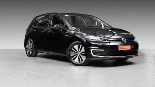 VOLKSWAGEN GOLF E-Golf/Skinn/Active info/LED/Keyless/EXCLUSIVE/DYNAUDIO