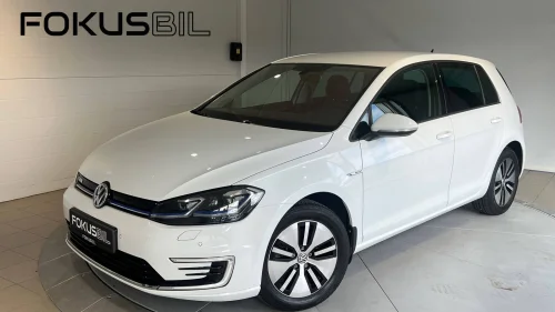 VOLKSWAGEN GOLF E-GOLF/SORT SKINN/LED/ACC/NAVI/R.KAMERA/DAB+