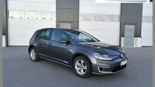 VOLKSWAGEN GOLF Skinn | Digitalt inst | R-Kam | Keyless | ACC | Norsk