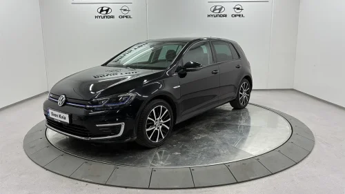 VOLKSWAGEN GOLF NORSK E-GOLF 300WLTP SKINN ACTIVE INFO NAVI KAMERA VARM