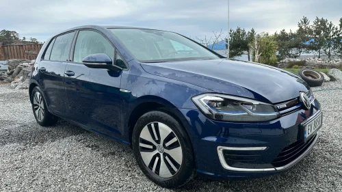 VOLKSWAGEN GOLF E-Golf